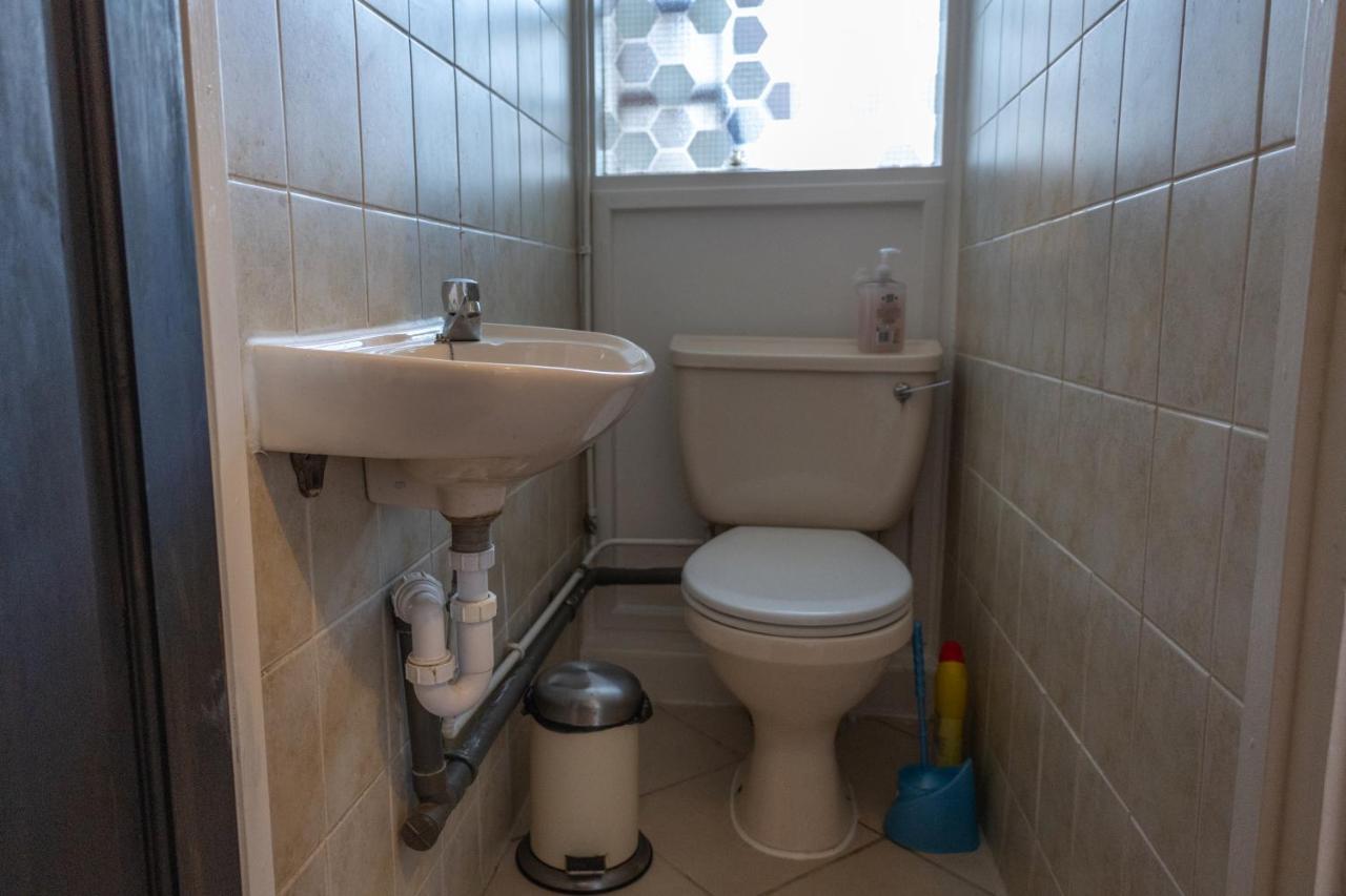Вілла London - 4 Bed - Sleeps 8 - Garden - Pet Friendly Екстер'єр фото